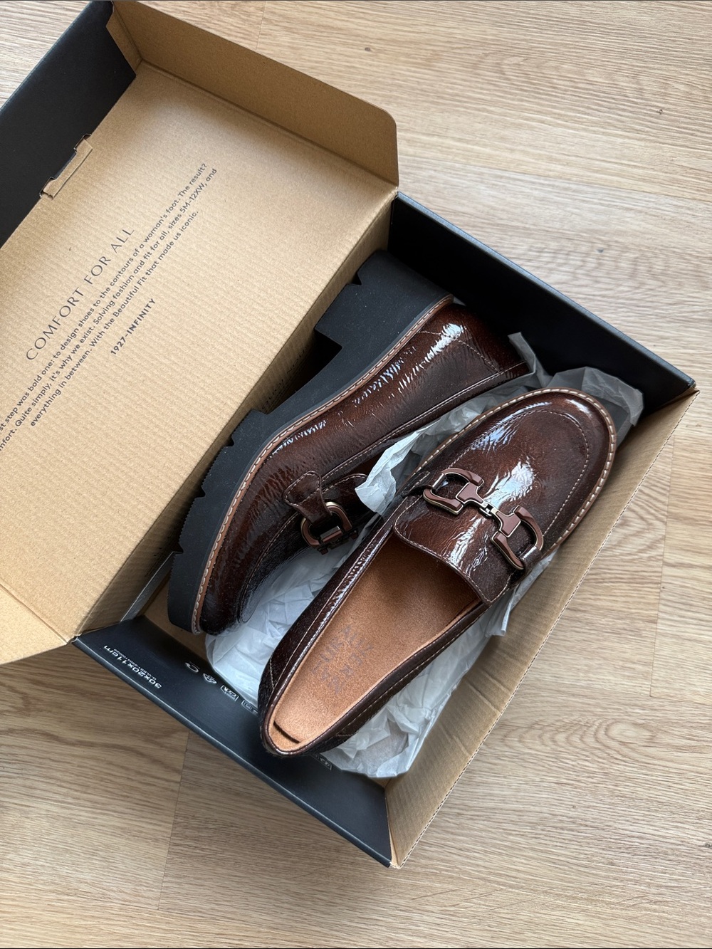 Women’s Naturalizer Brown Leather Bit Loafers
